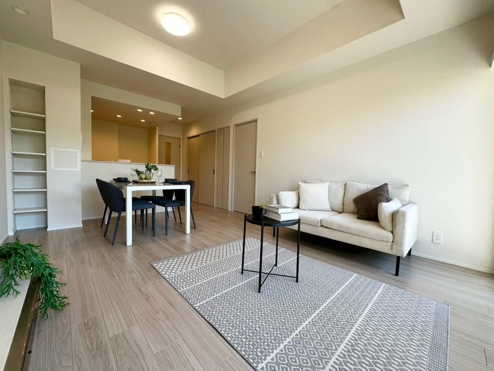 3LDK apartment in Higashinada Ward, Kobe, Hyogo - Photo 1