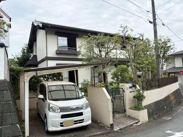 5LDK house in Hidaka, Saitama - Photo 1
