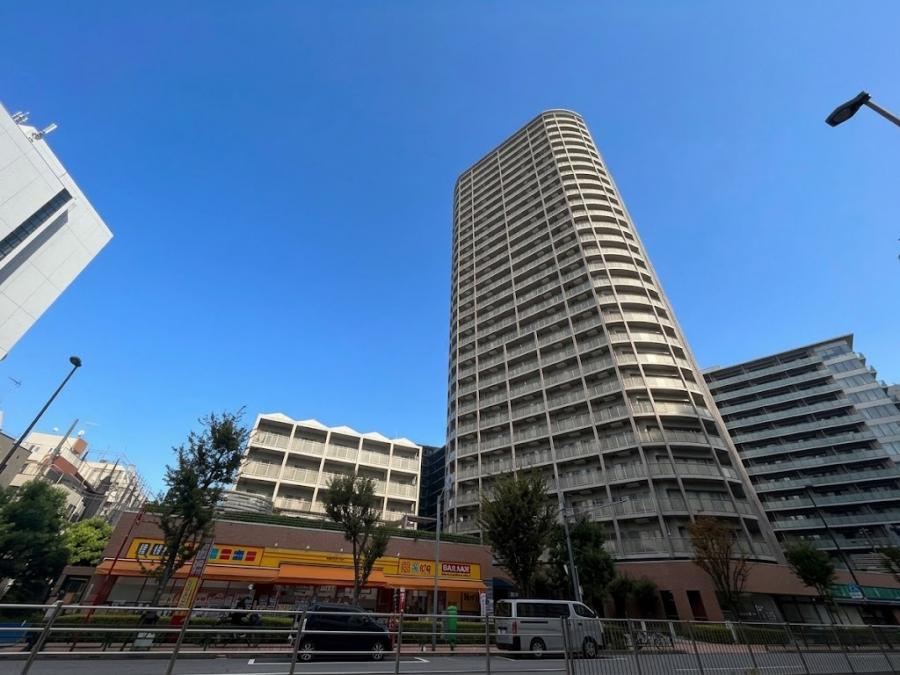 1DK apartment in Arakawa Ward, Tokyo - Photo 1