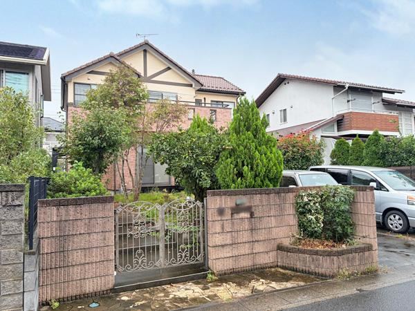 4LDK+S house in Konosu, Saitama - Photo 1
