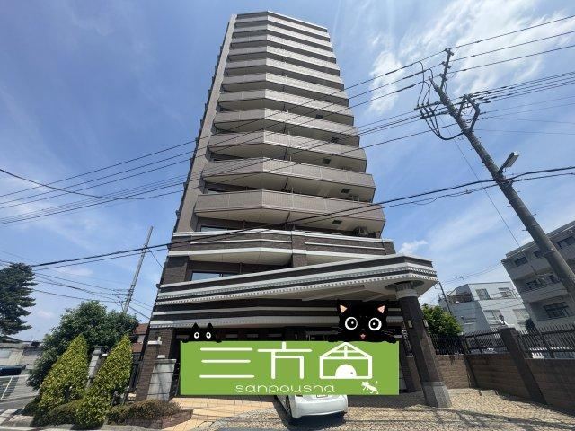 4LDK apartment in Maebashi, Gunma - Photo 1
