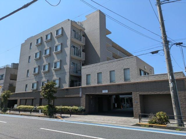 3LDK apartment in Yamato, Kanagawa - Photo 1