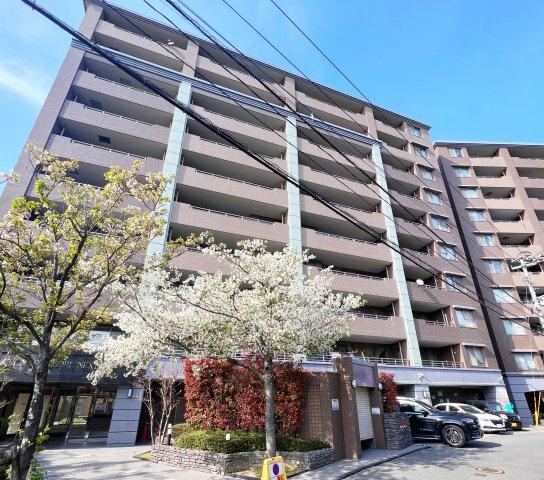3LDK apartment in Onojo, Fukuoka - Photo 1