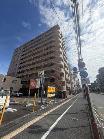 3LDK+S apartment in Hiratsuka, Kanagawa - Photo 1