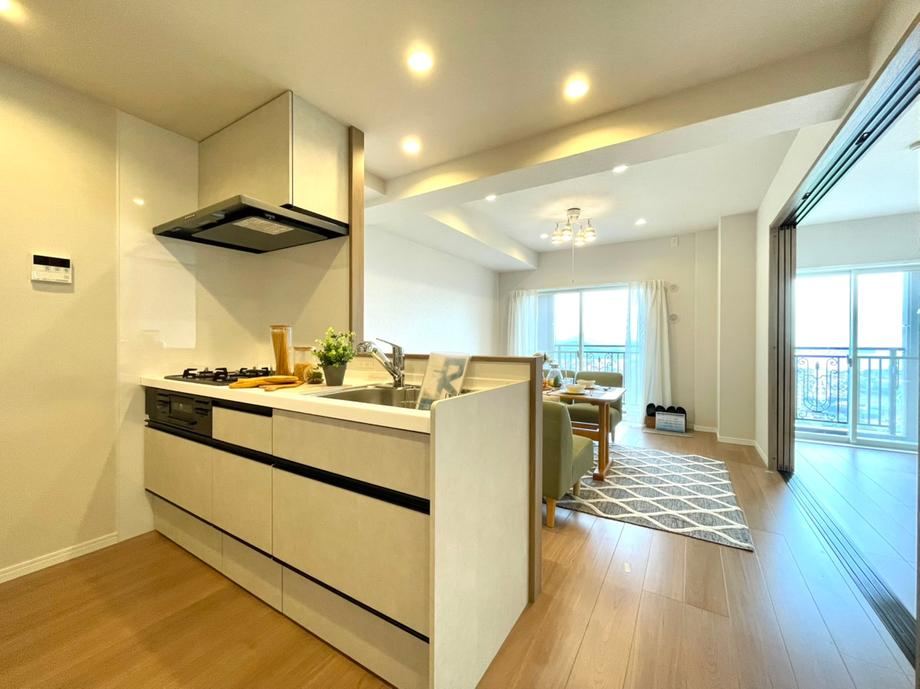 3LDK apartment in Sasebo, Nagasaki - Photo 1