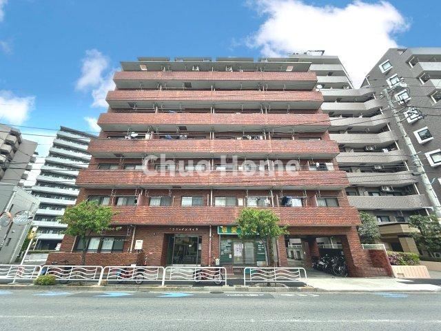 2DK apartment in Koto Ward, Tokyo - Photo 1