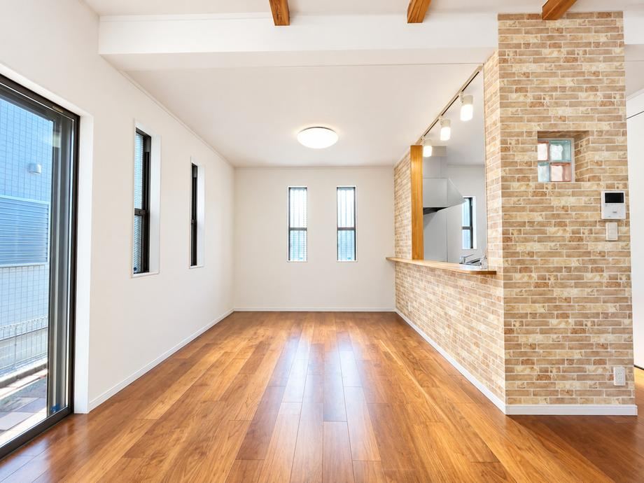 4LDK house in Nishi Ward, Saitama - Photo 1