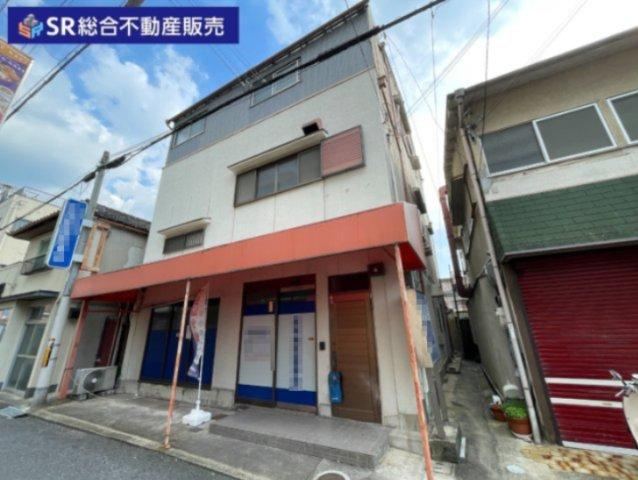 5LDK house in Higashiosaka, Osaka - Photo 1