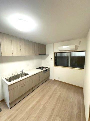 3DK house in Ashiya, Hyogo - Photo 1