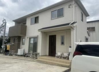 4LDK house in Satte, Saitama - Photo 1