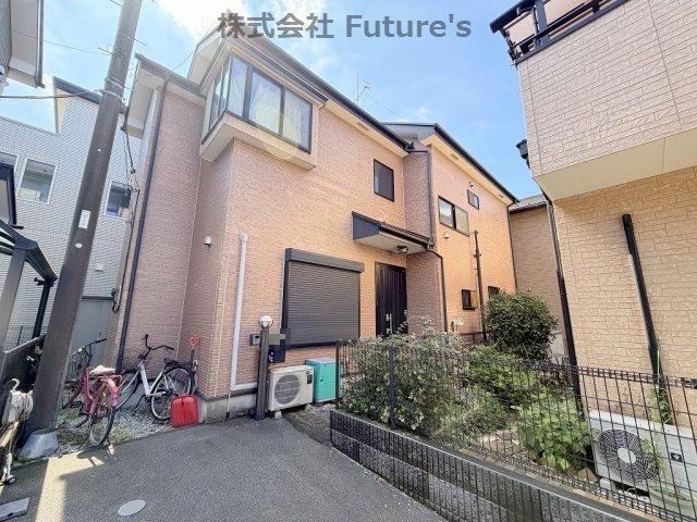 4LDK house in Misato, Saitama - Photo 1
