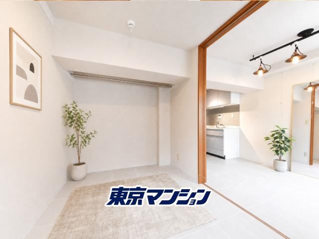 1LDK apartment in Toshima Ward, Tokyo - Photo 1