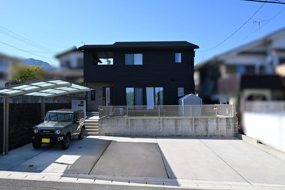 4LDK house in Saeki Ward, Hiroshima - Photo 1