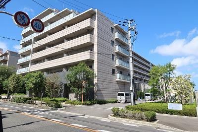 3LDK apartment in Izumi, Osaka - Photo 1