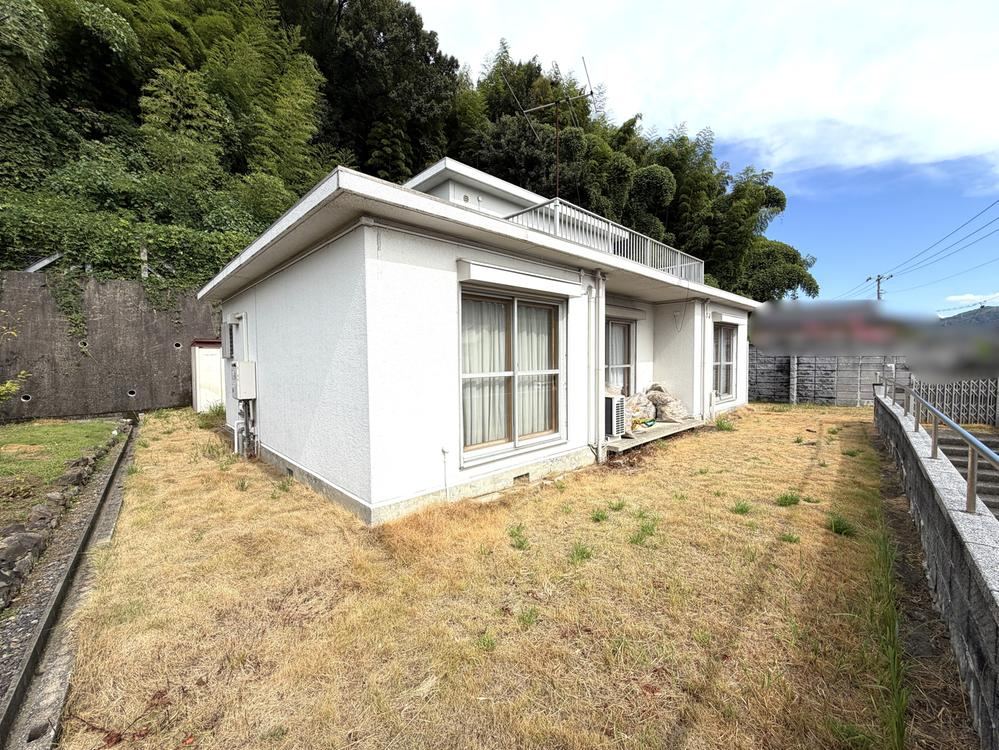 4LDK house in Shunan, Yamaguchi - Photo 1