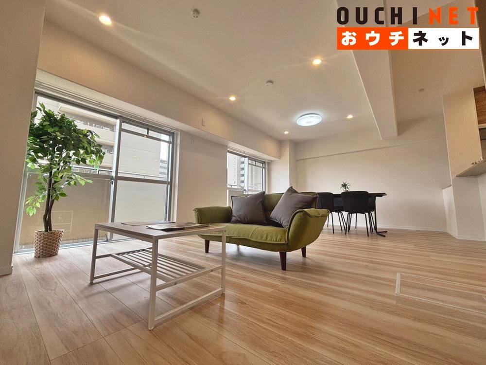 3LDK apartment in Toyonaka, Osaka - Photo 1