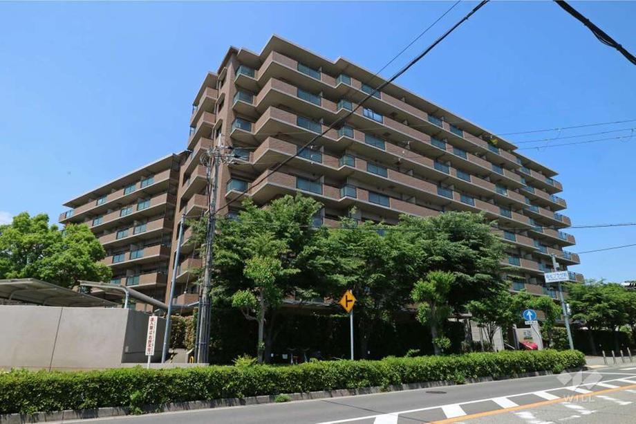 3LDK apartment in Takarazuka, Hyogo - Photo 1