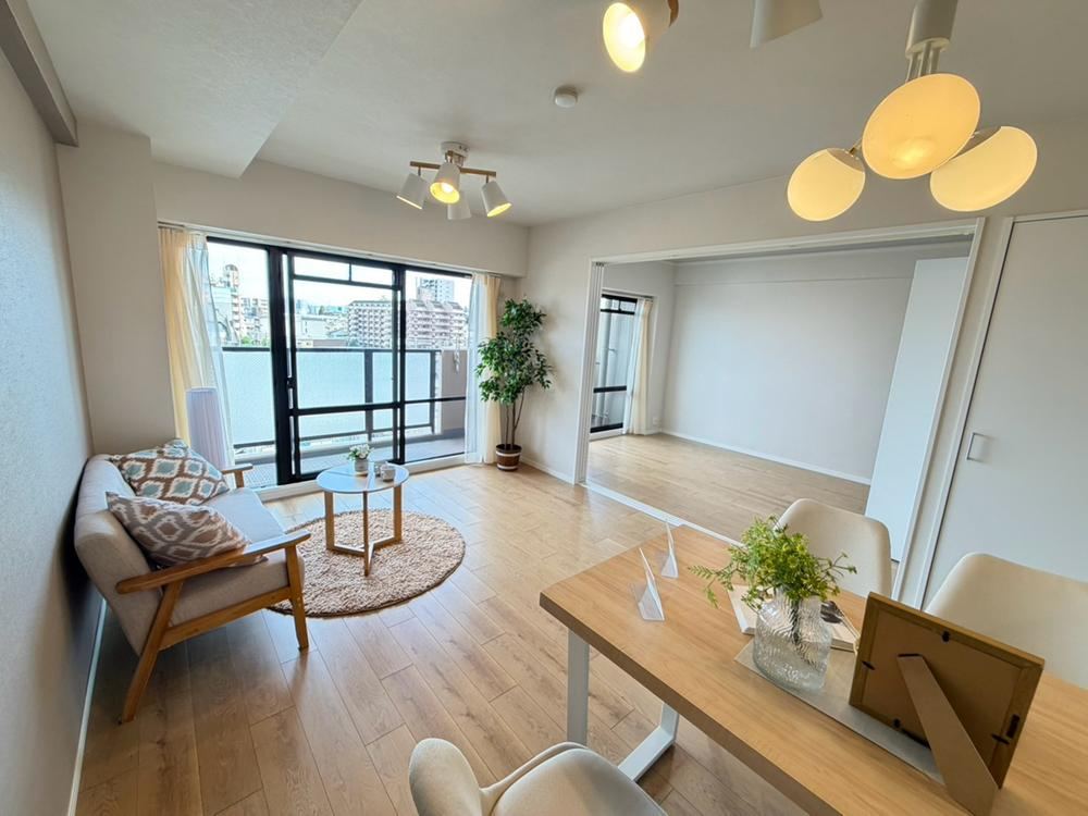 2LDK+S apartment in Sumiyoshi Ward, Osaka - Photo 1