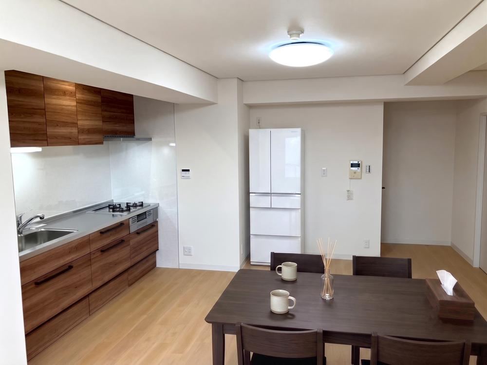 3LDK apartment in Kanazawa, Ishikawa - Photo 1