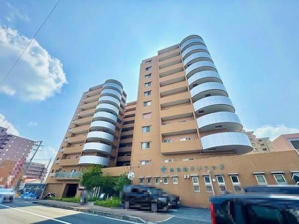 3LDK apartment in Kashiba, Nara - Photo 1