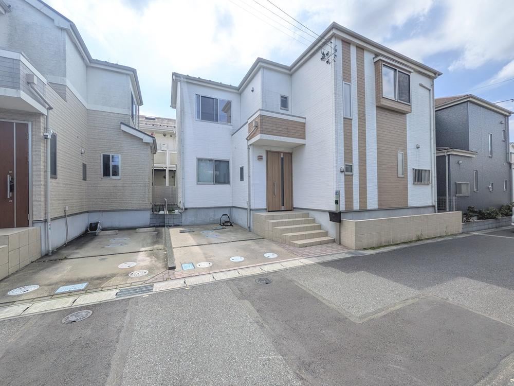 4LDK house in Ichikawa, Chiba - Photo 1