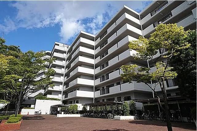 3LDK apartment in Kohoku Ward, Yokohama, Kanagawa - Photo 1
