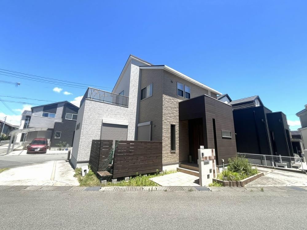 4LDK house in Harima, Kako District, Hyogo - Photo 1