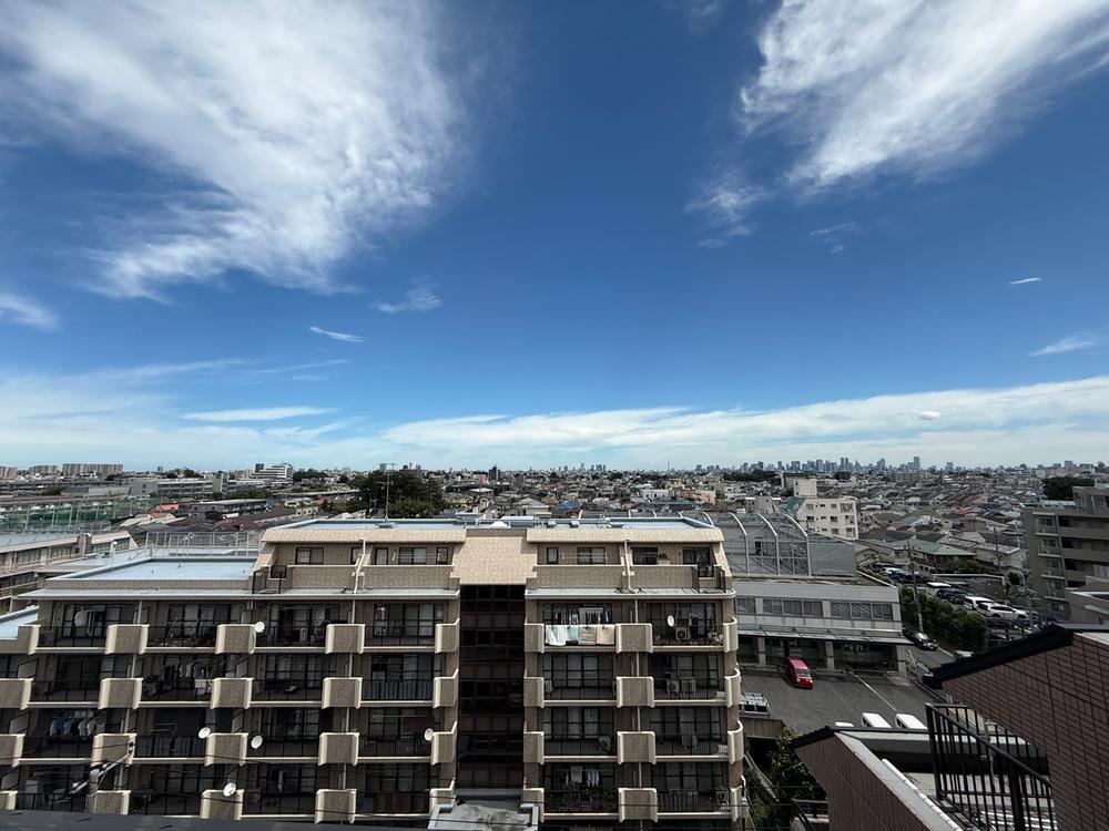 3LDK apartment in Suginami Ward, Tokyo - Photo 1