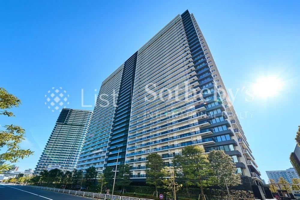 2LDK apartment in Koto Ward, Tokyo - Photo 1