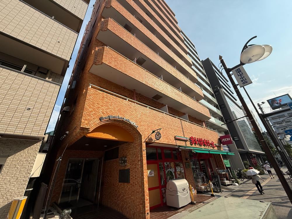 2LDK apartment in Bunkyo Ward, Tokyo - Photo 1