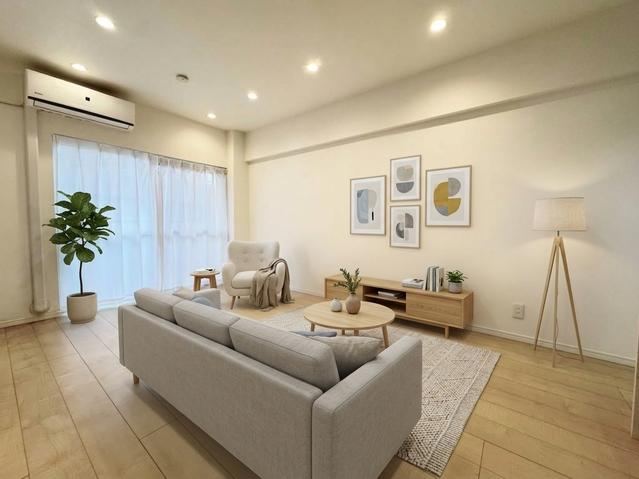 studio apartment in Ichikawa, Chiba - Photo 1