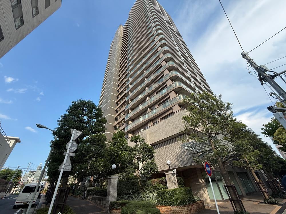 1LDK apartment in Toshima Ward, Tokyo - Photo 1