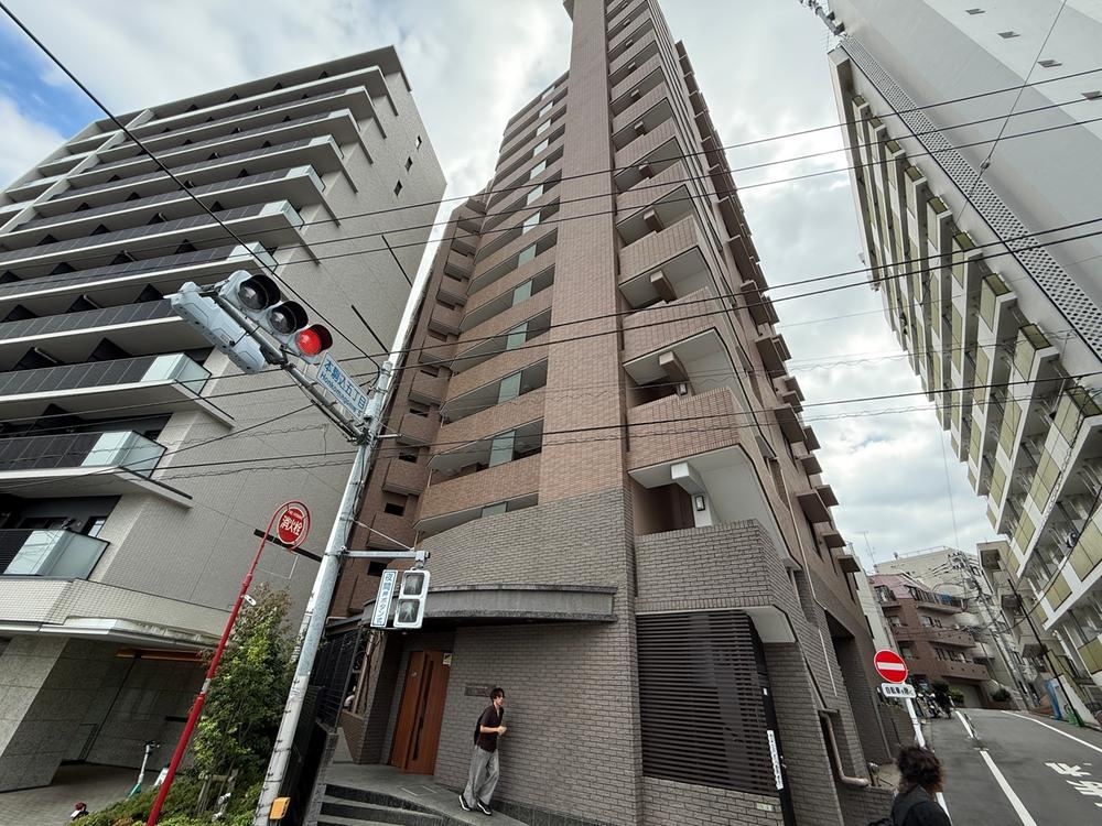 3LDK apartment in Bunkyo Ward, Tokyo - Photo 1