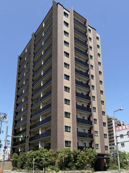 1LDK+S apartment in Miyazaki, Miyazaki - Photo 1