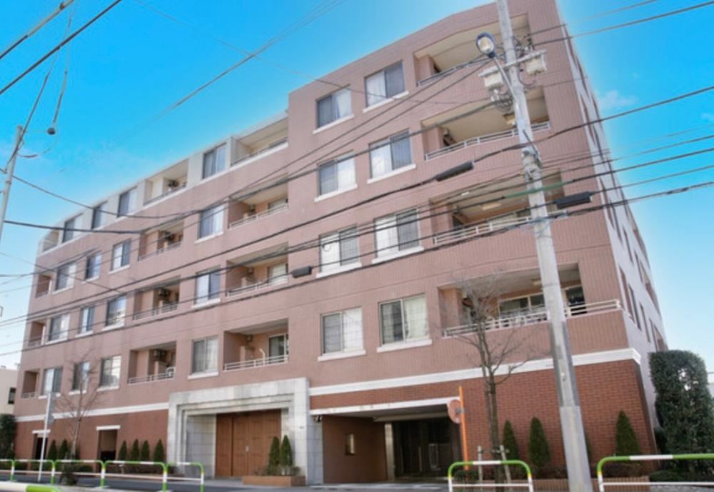 3LDK apartment in Kita Ward, Tokyo - Photo 1