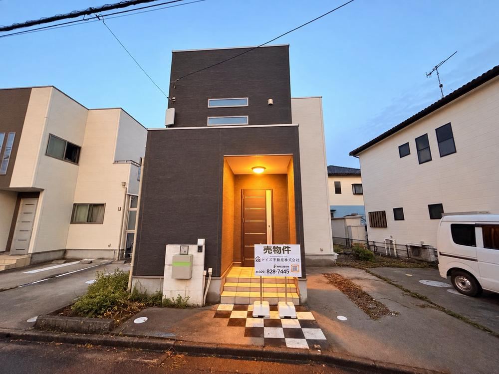 4LDK house in Kumagaya, Saitama - Photo 1