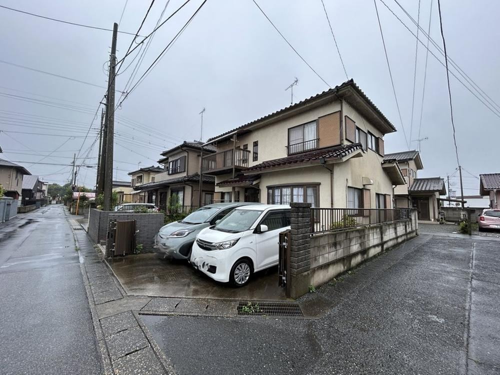 4LDK house in Ota, Gunma - Photo 1