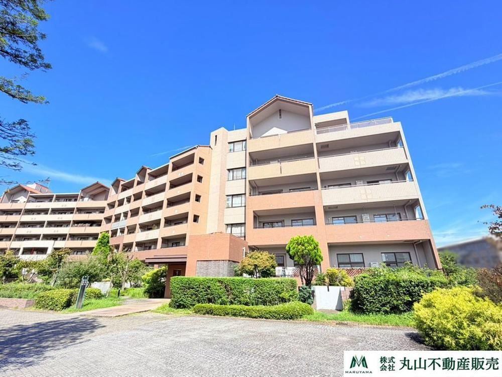 5LDK apartment in Nara, Nara - Photo 1