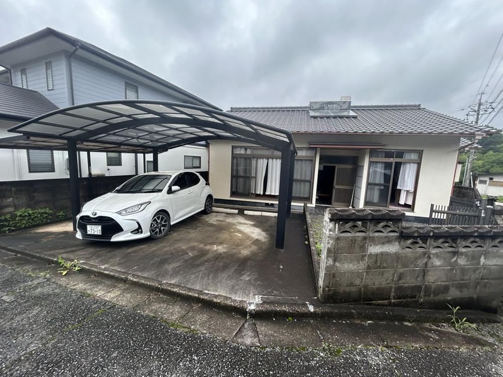 3DK house in Kasaoka, Okayama - Photo 1