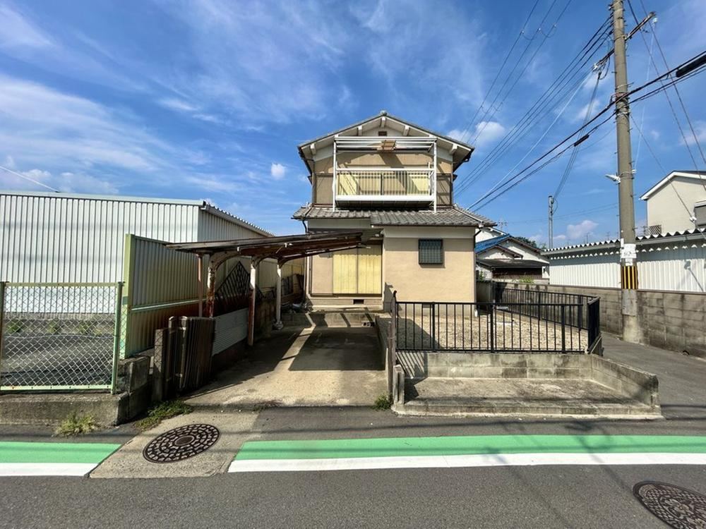 4LDK house in Yamatotakada, Nara - Photo 1
