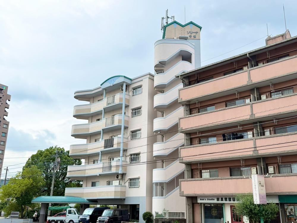 3LDK apartment in Kokuraminami Ward, Kitakyushu, Fukuoka - Photo 1