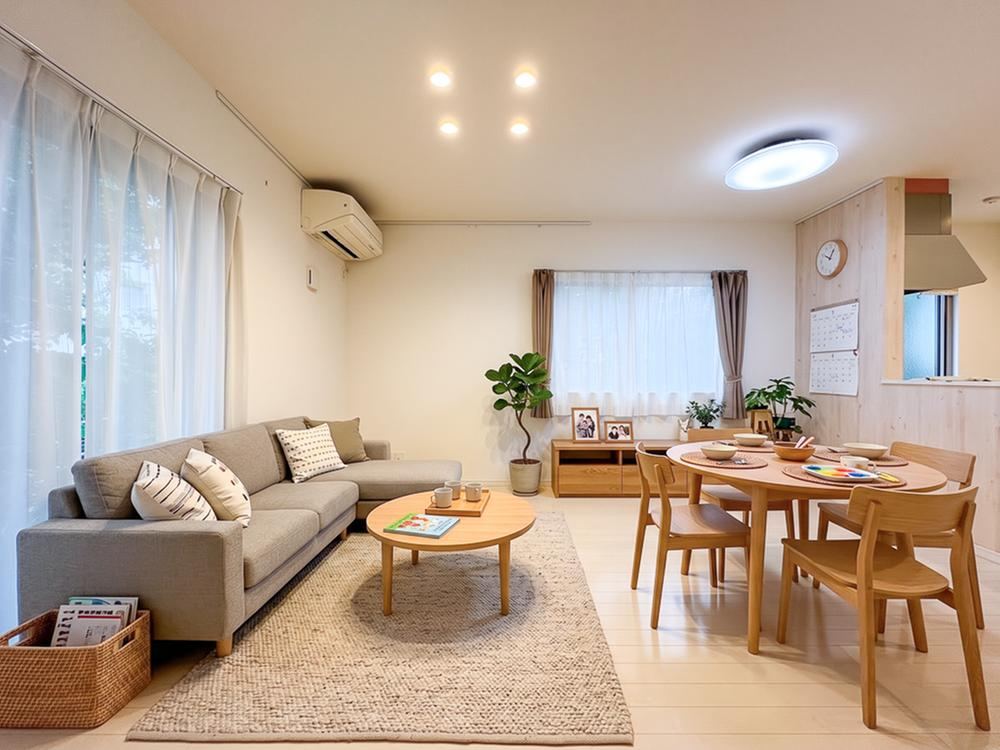 4LDK house in Fuchu, Tokyo - Photo 1