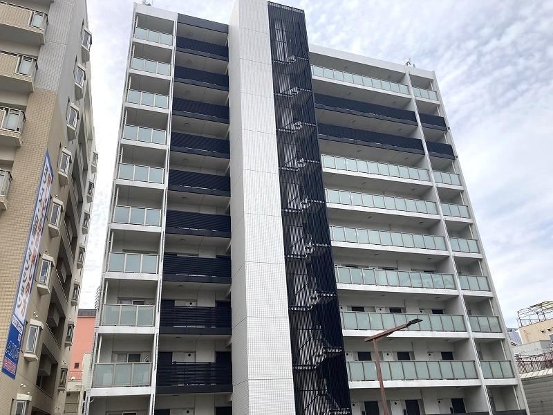 2LDK apartment in Kita Ward, Osaka - Photo 1
