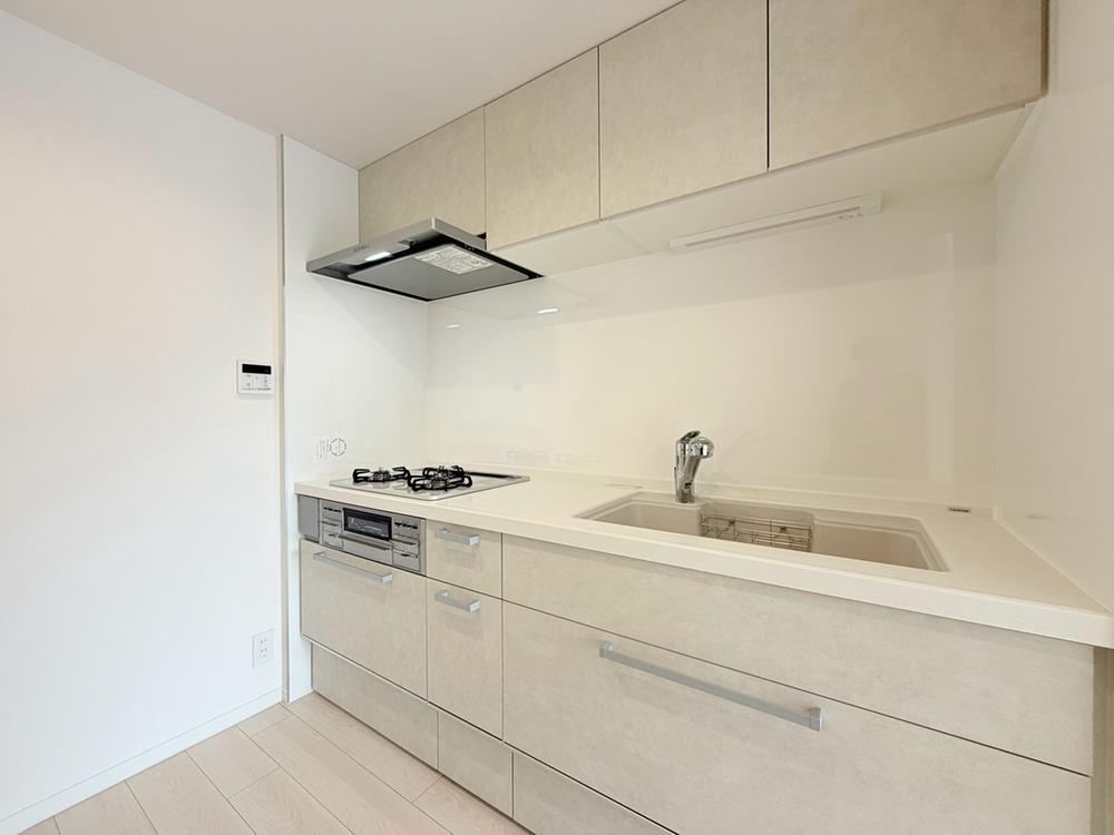 3LDK apartment in Kashiwa, Chiba - Photo 1