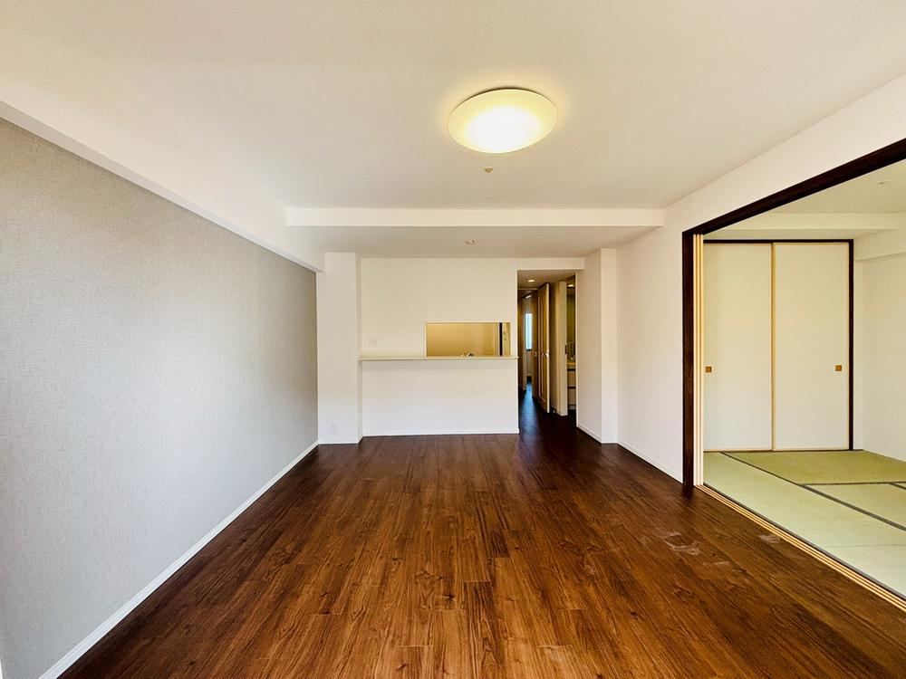 3LDK apartment in Kashiwa, Chiba - Photo 1