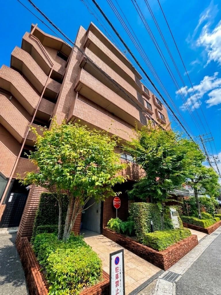 2LDK apartment in Ichikawa, Chiba - Photo 1
