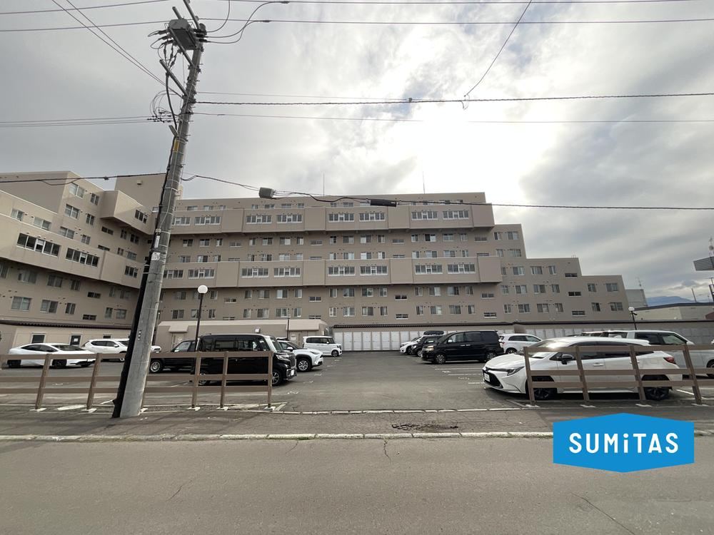 3LDK apartment in Kita Ward, Sapporo, Hokkaido - Photo 1