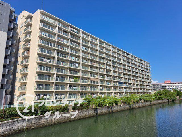 3LDK apartment in Joto Ward, Osaka - Photo 1