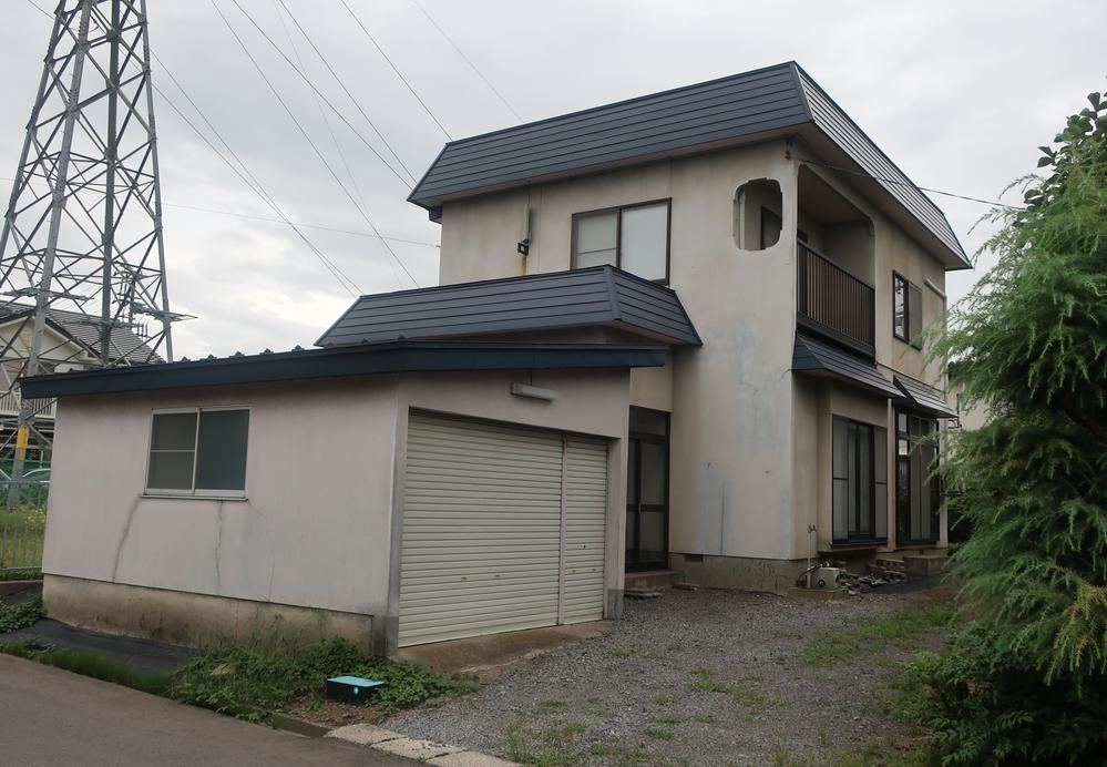 5DK house in Kuroishi, Aomori - Photo 1