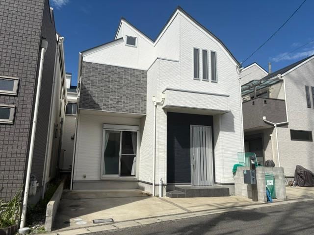 3LDK house in Itami, Hyogo - Photo 1